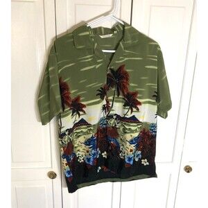 VLVWATV Men's Hawaiian Shirt Size M Green Hula Palm Tree Tropical Aloha Flaw